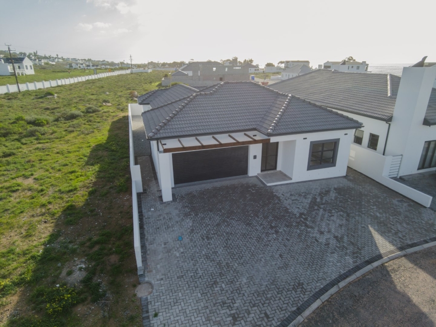 3 Bedroom Property for Sale in Sandy Point Beach Estate Western Cape